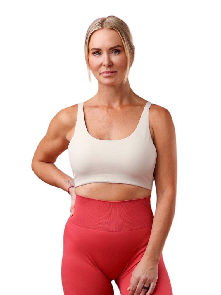 Everyday Sport top White Shapeuupse